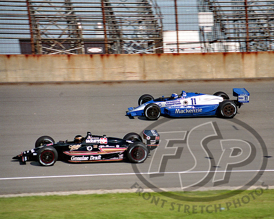 Scott Goodyear #11, Roberto Geurrero #20