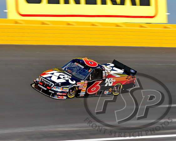 Travis Kvapil