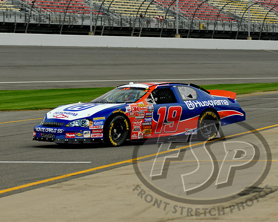 Aric Almirola