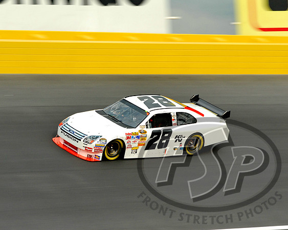 Travis Kvapil