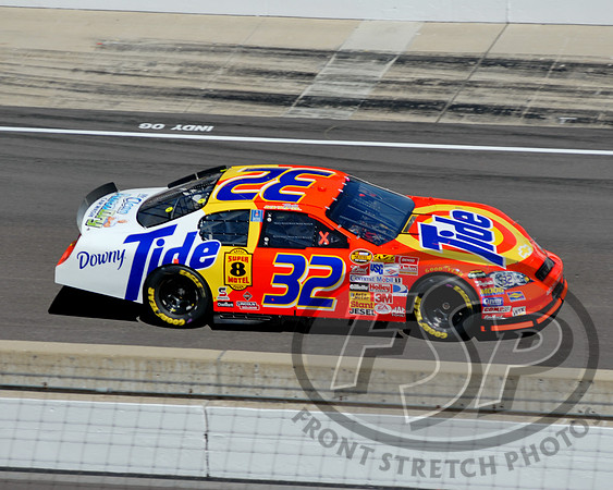 Travis Kvapil