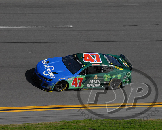 Ricky Stenhose,  Jr.