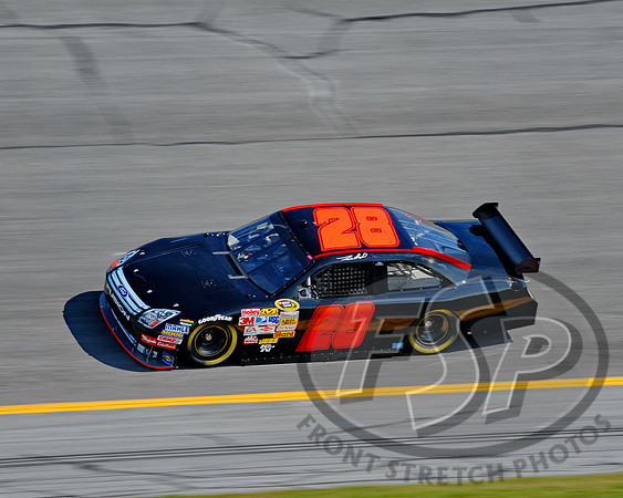 Travis Kvapil